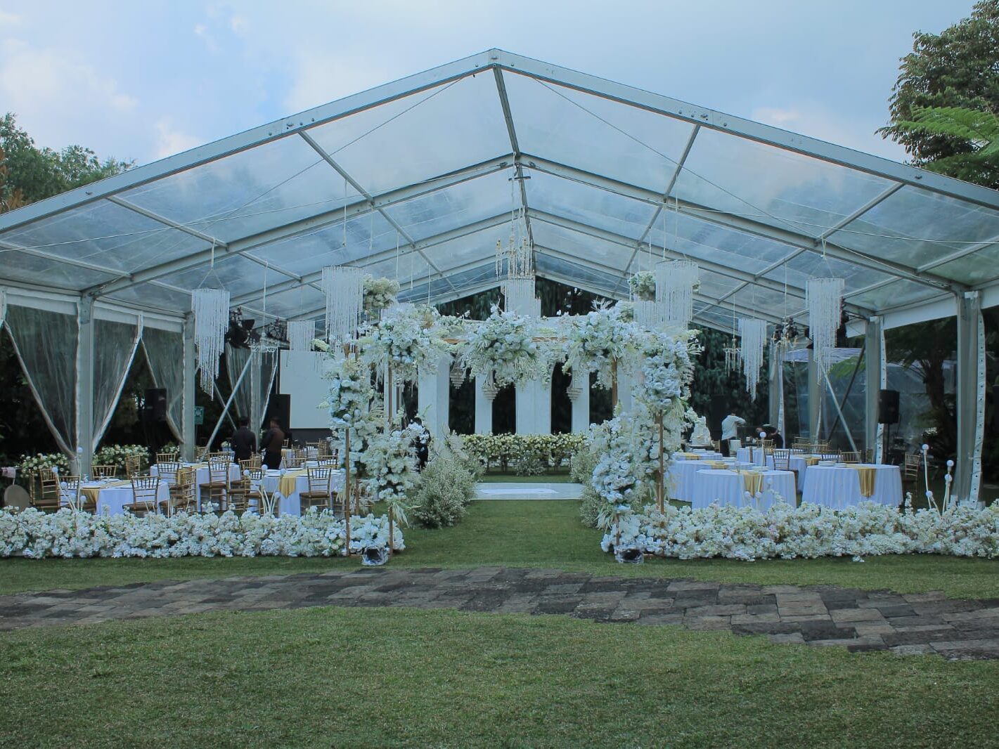 perlengkapan pesta bekasi